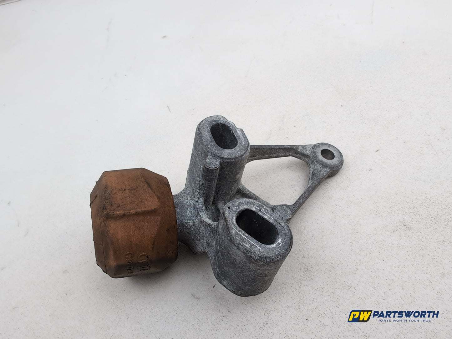 Audi A6 S Line Black Ed Tdi 2.0 Diesel Front Lower Engine Mount 8k0199343c - photo 8