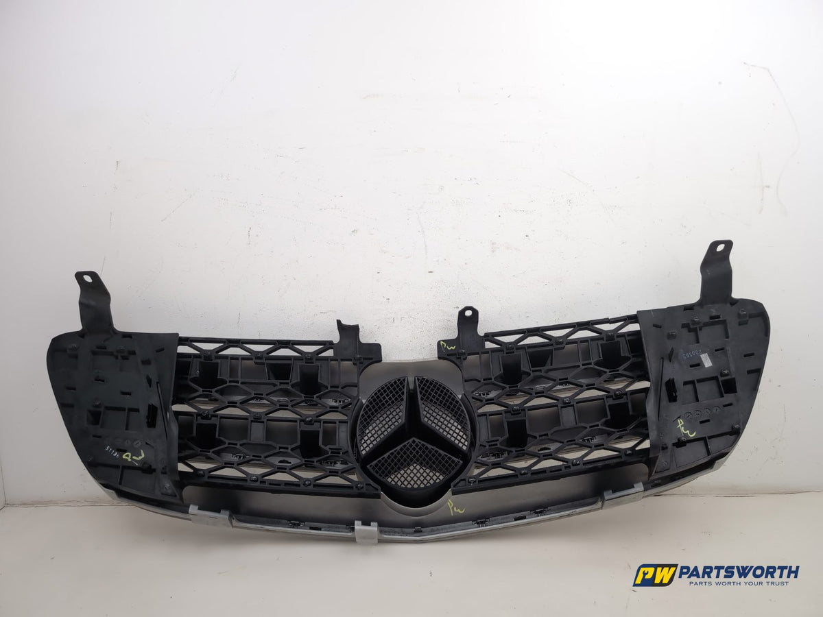 Grille Front 6