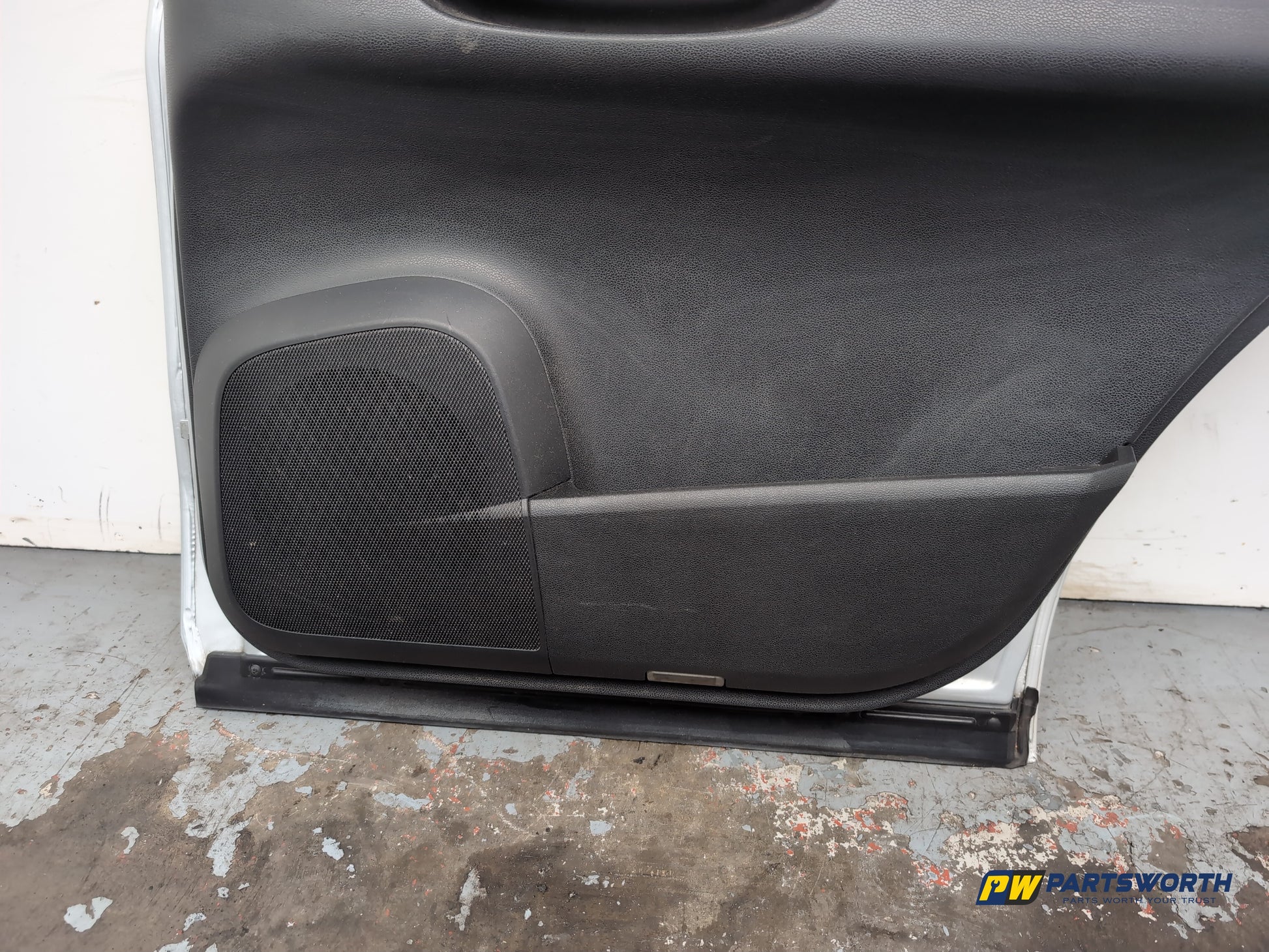 Door Rear RH 12