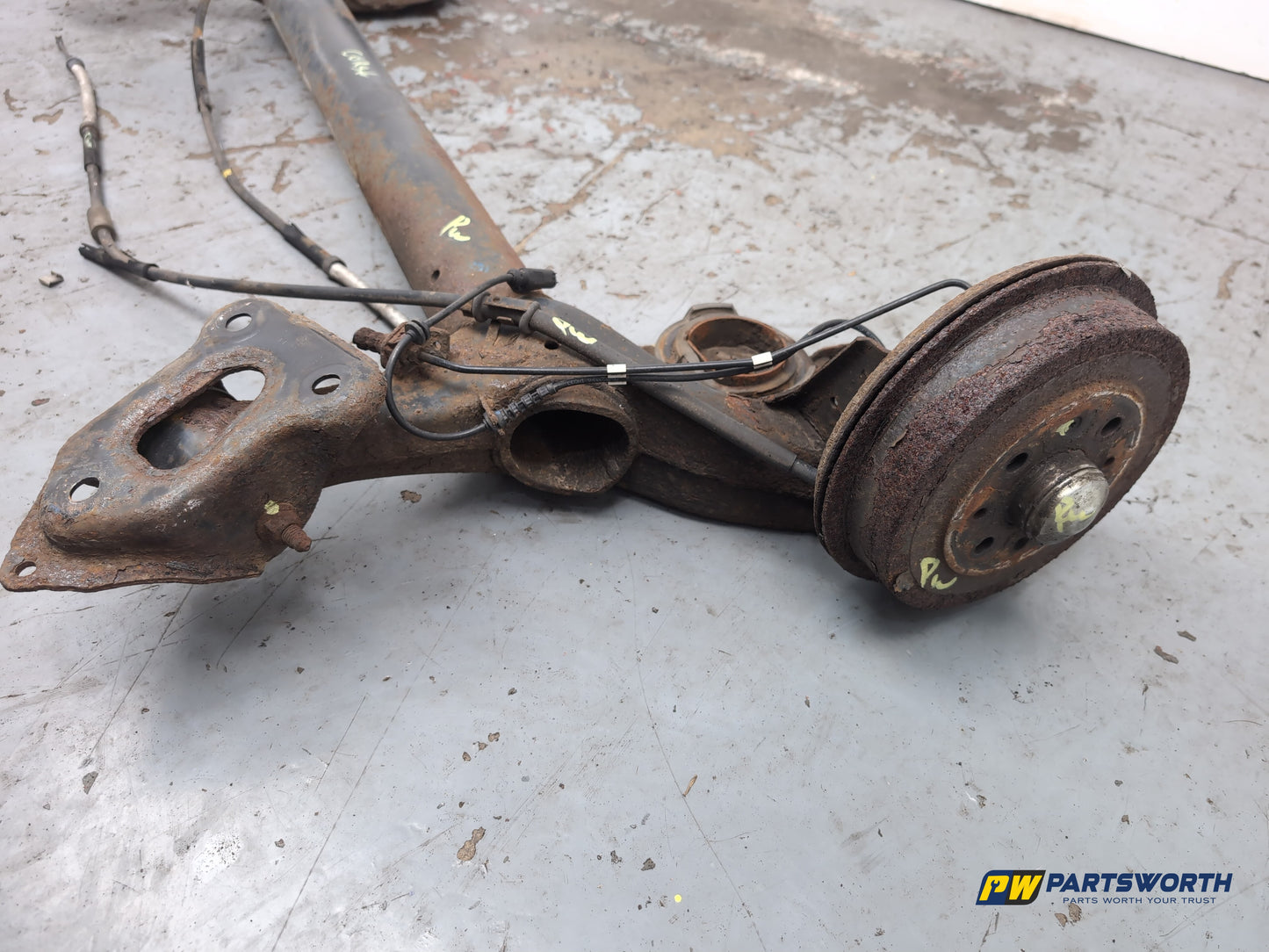 Vauxhall Corsa Se A 1.2l Petrol Axle Assembly Rear 2006-2014 - photo 6