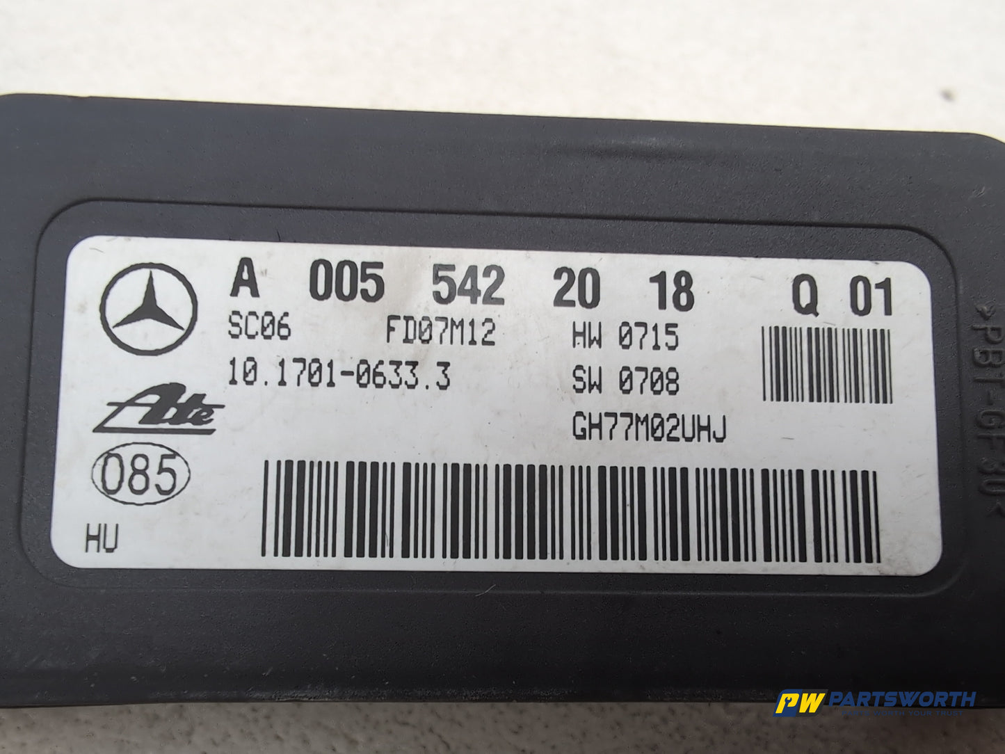 Mercedes R320 R-Class W251 Yaw Rotation Rate Sensor A0055422018 2006-2013 - photo 6