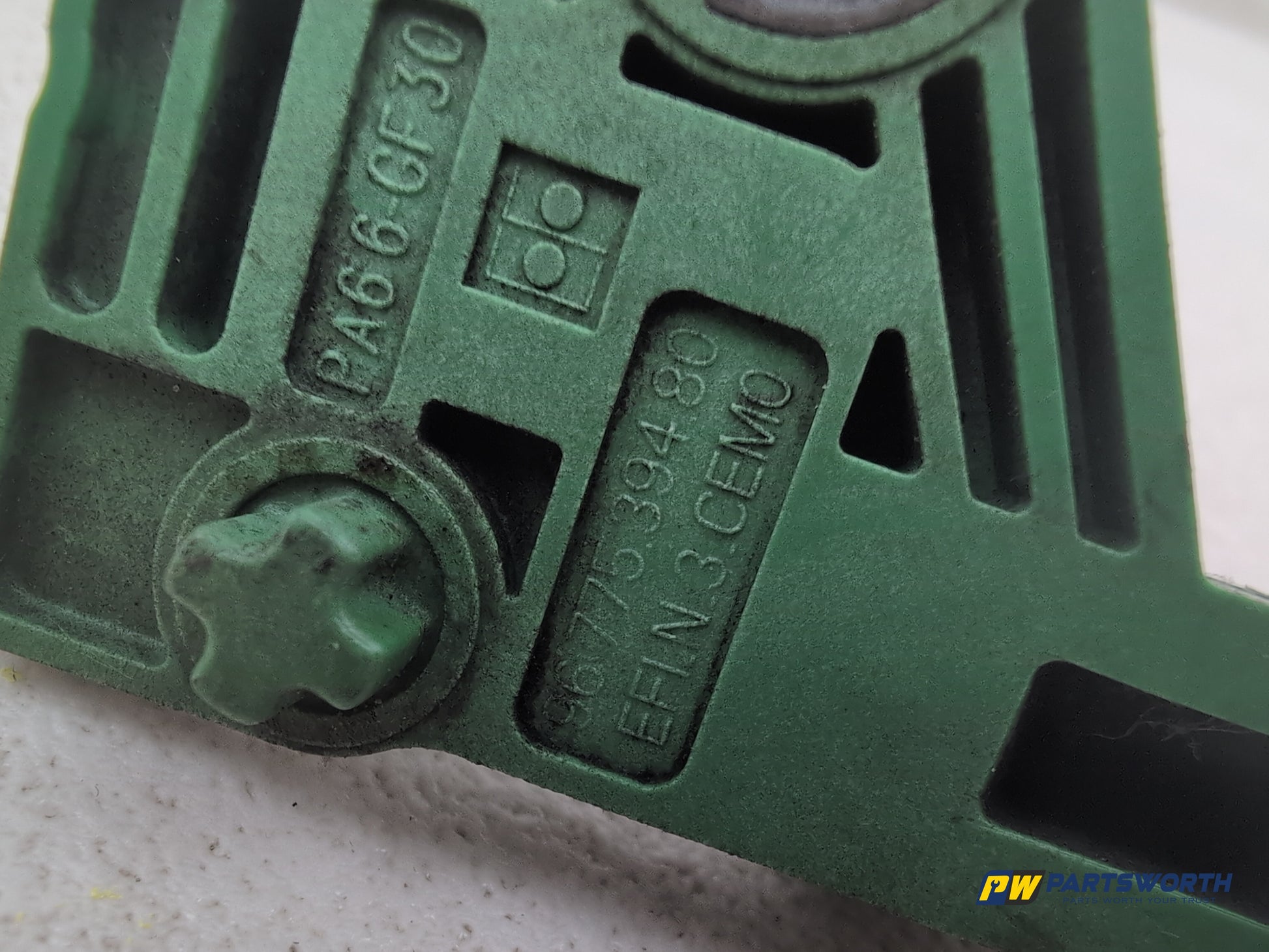 Peugeot 308 1.6l Diesel Crankshaft Position Sensor 9677539480 2013-2021 - photo 3