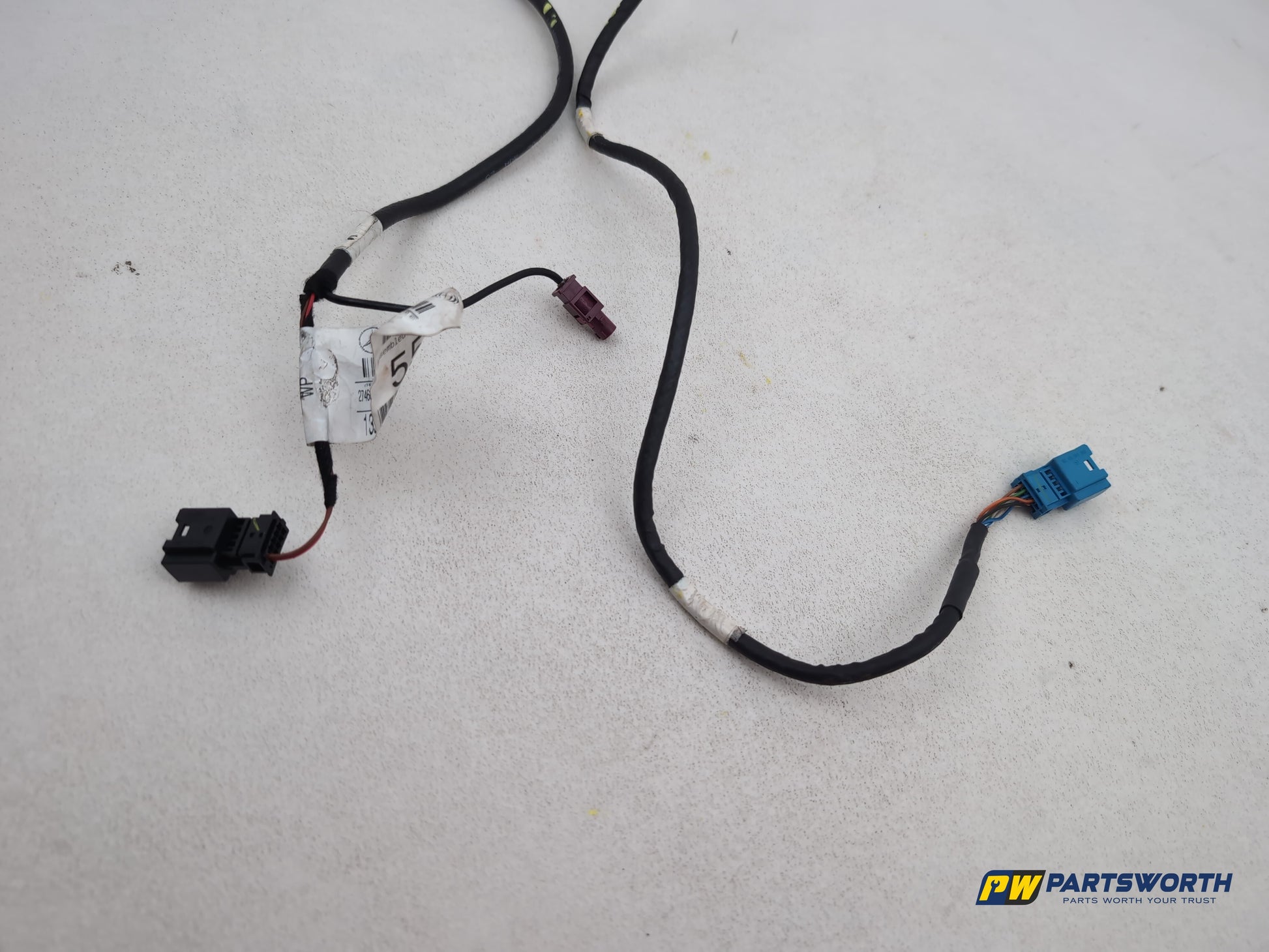 Mercedes R320 R-Class W251 Centre Console Armrest Wiring Loom A2514401933 - photo 6