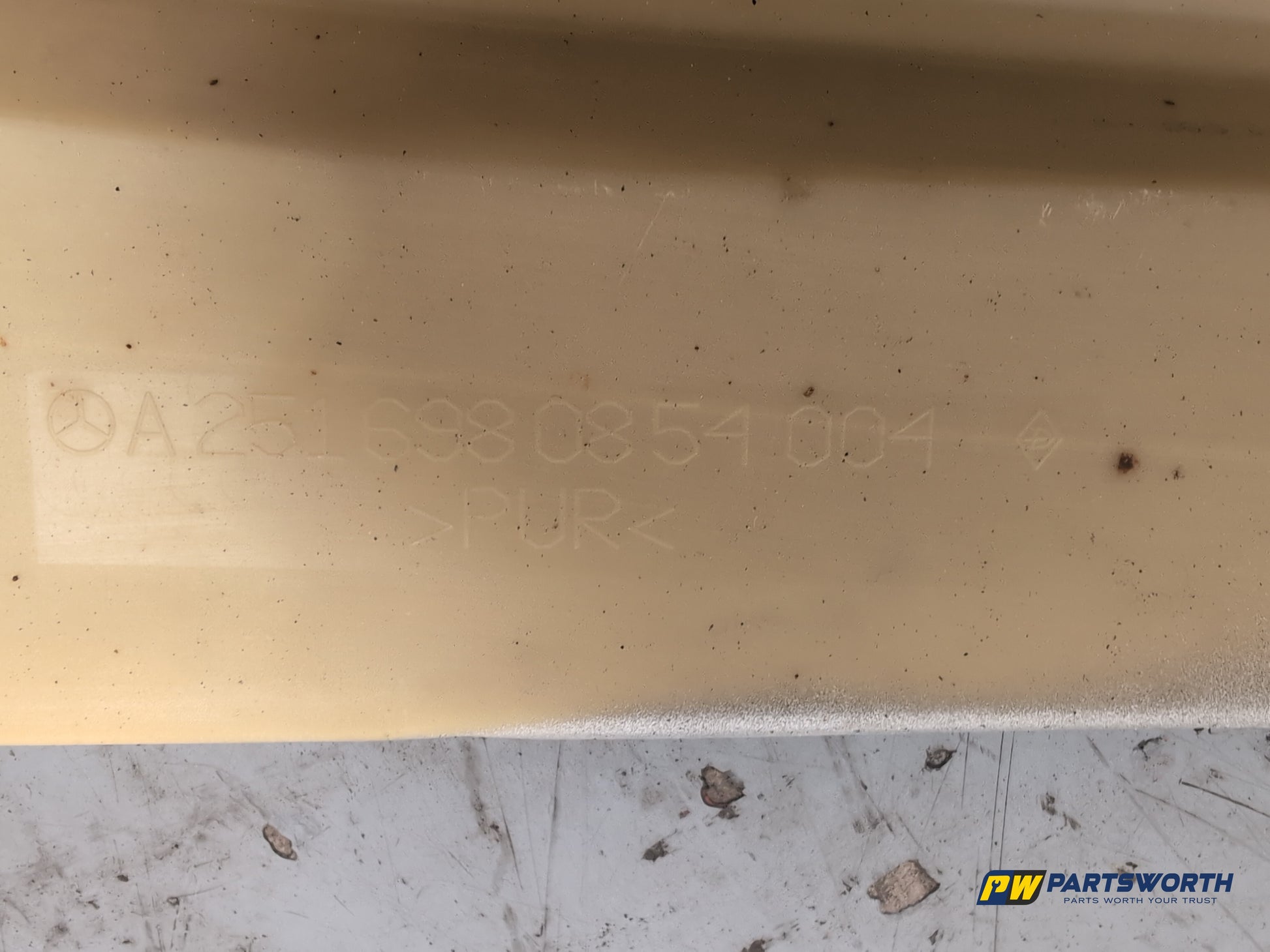 Side Skirt RH 5
