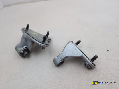Mercedes R320 R-Class W251 Rear Right Door Hinge Pair 2006-2013 - photo 6