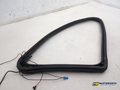 Mercedes R320 R-Class W251 Rear Left Quarter Window Seal Frame A2516702139 - photo 6