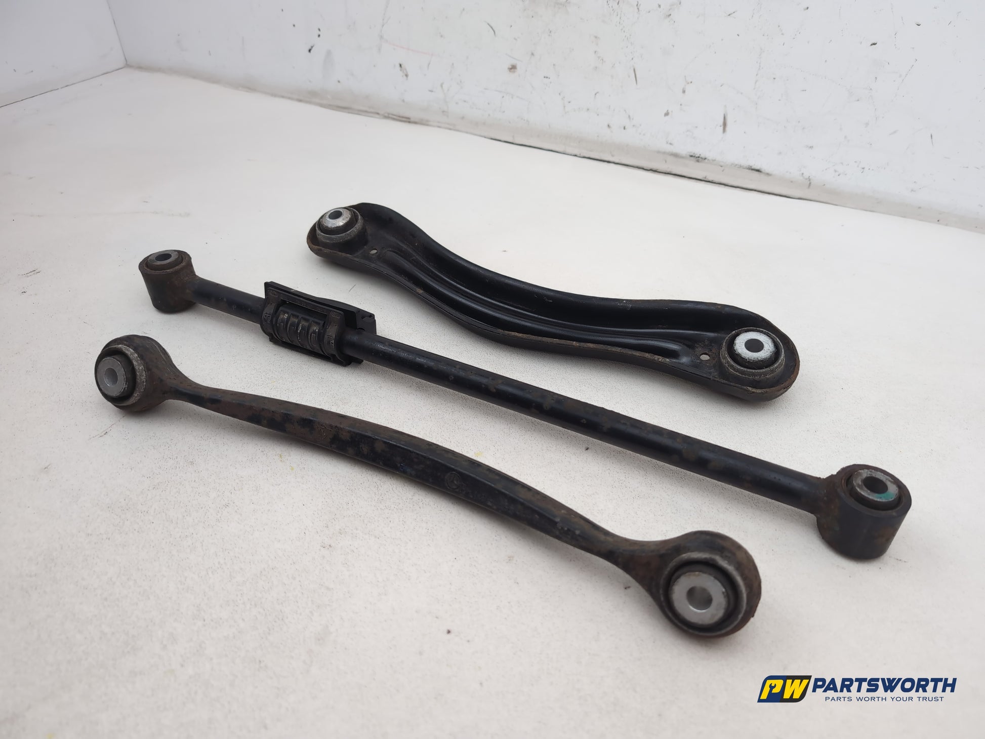Mercedes R320 R-Class W251 Rear Suspension Control Arms Set Left 2006-2013 - photo 6