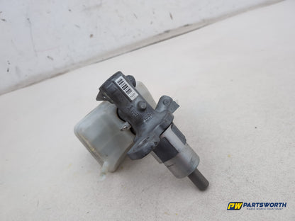 Audi A6 S Line Black Ed Tdi Quat Sa 2.0l Diesel Brake Master Cylinder Assembly - photo 6