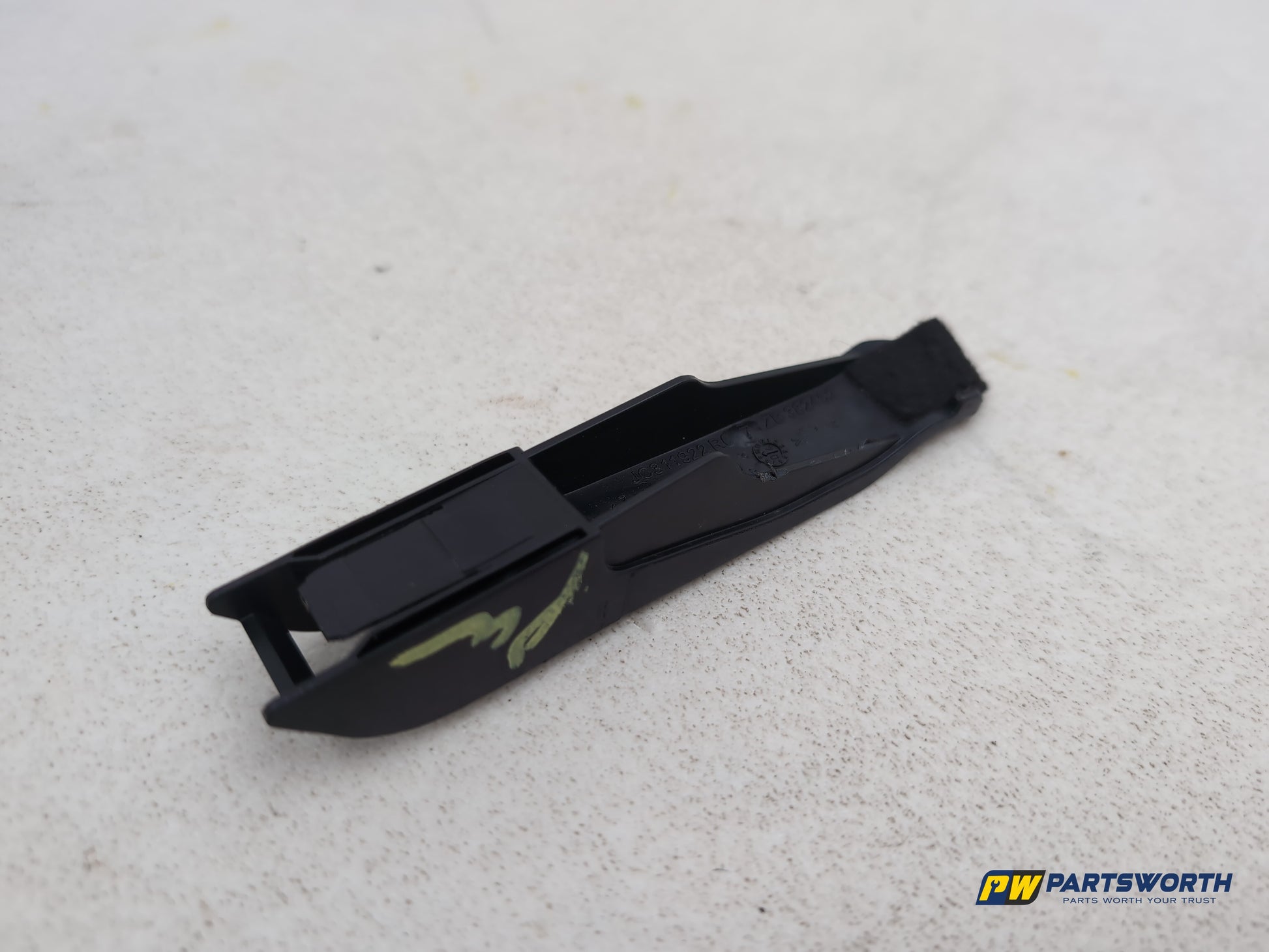 Mercedes R320 R-Class W251 Front Left Seat Right Hook A2519100276 2006-2013 - photo 6