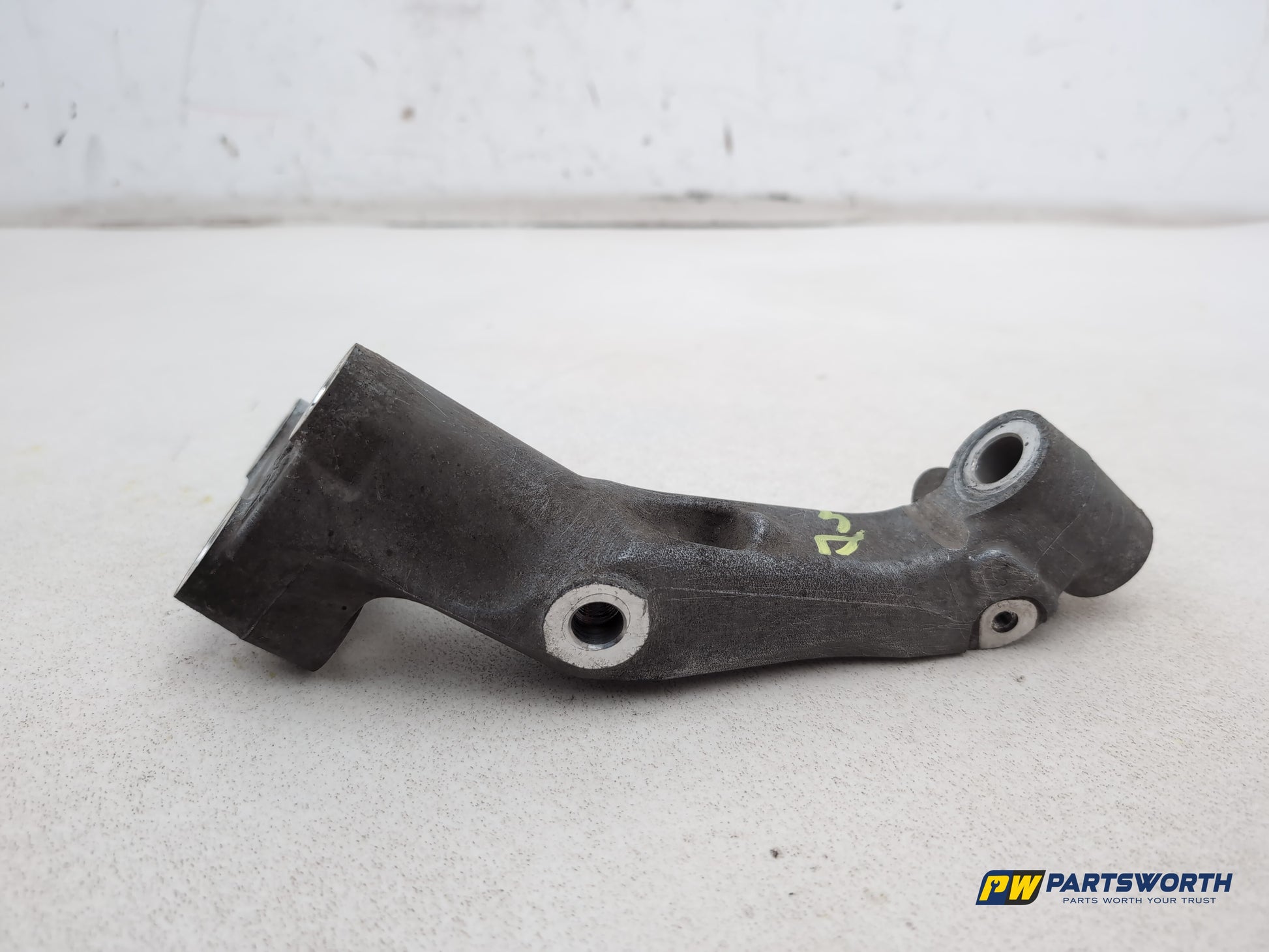 Peugeot 308 Allure Blue Hdi Front Right Subframe Bracket Mount 2013-2021 - photo 6
