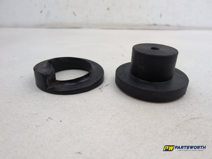 Mercedes R320 R-Class W251 Rear Coil Spring Mount 2006-2013 - photo 6