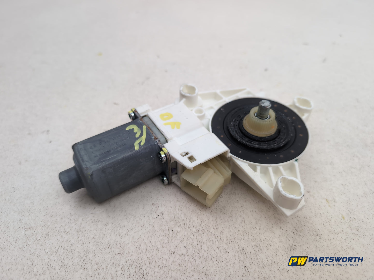 Right Front Window Motor 6