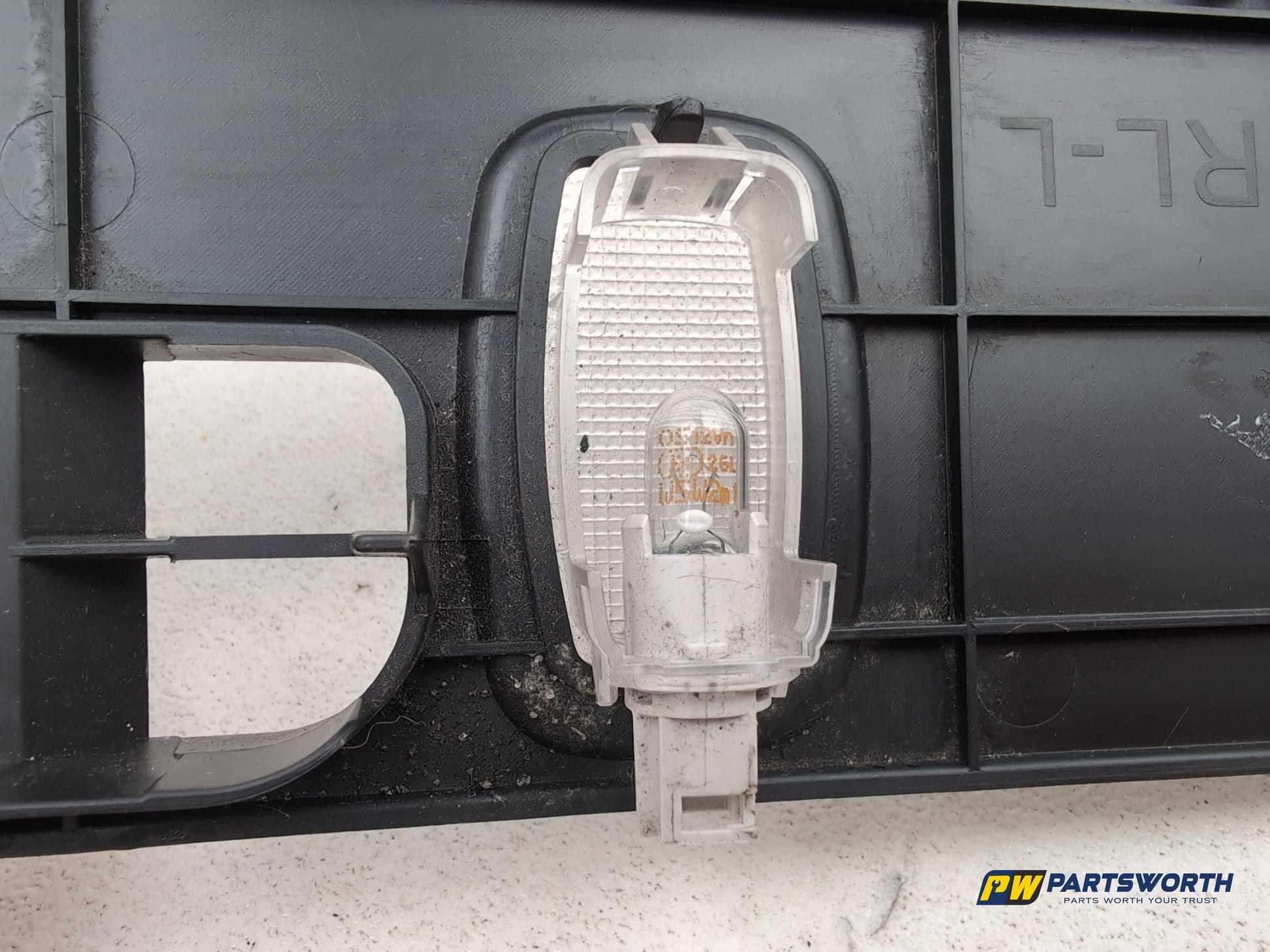 Mercedes-Benz B180 B-Class W246 Front Left Lower Dash Trim A2466800706 2011-2018 - photo 6