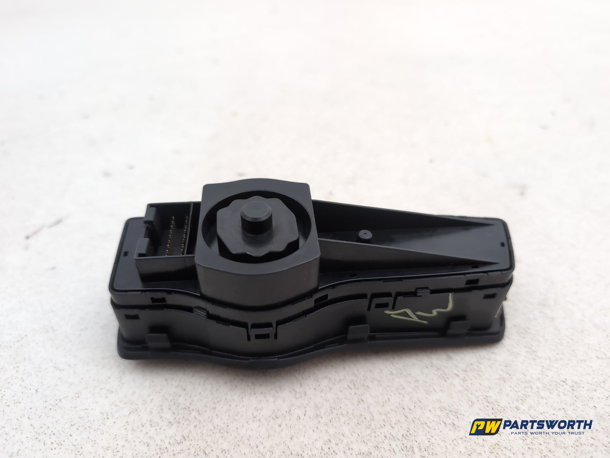Hyundai I40 Style Blue Drive Crdi Headlight Headlmap Switch 933003z970 2011-2019 - photo 6