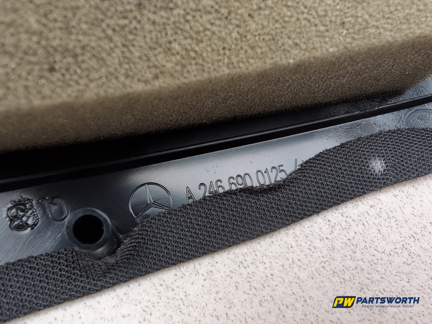 Mercedes-Benz B180 B-Class W246 Passenger Side Lh A Pillar Trim A2466900125 - photo 6