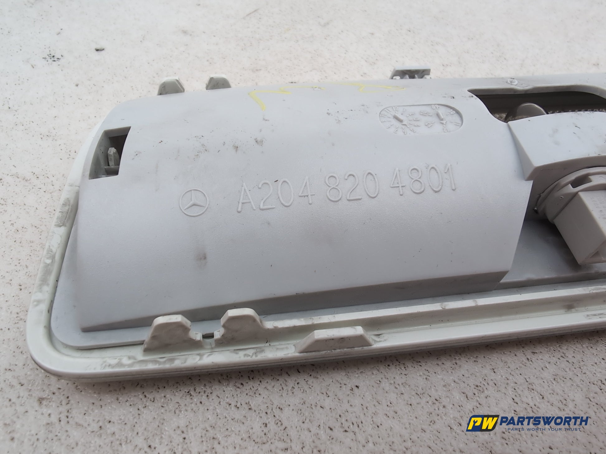 Mercedes-Benz B180 B-Class W246 Rear Roof Reading Lights A2048204801 2011-2018 - photo 6