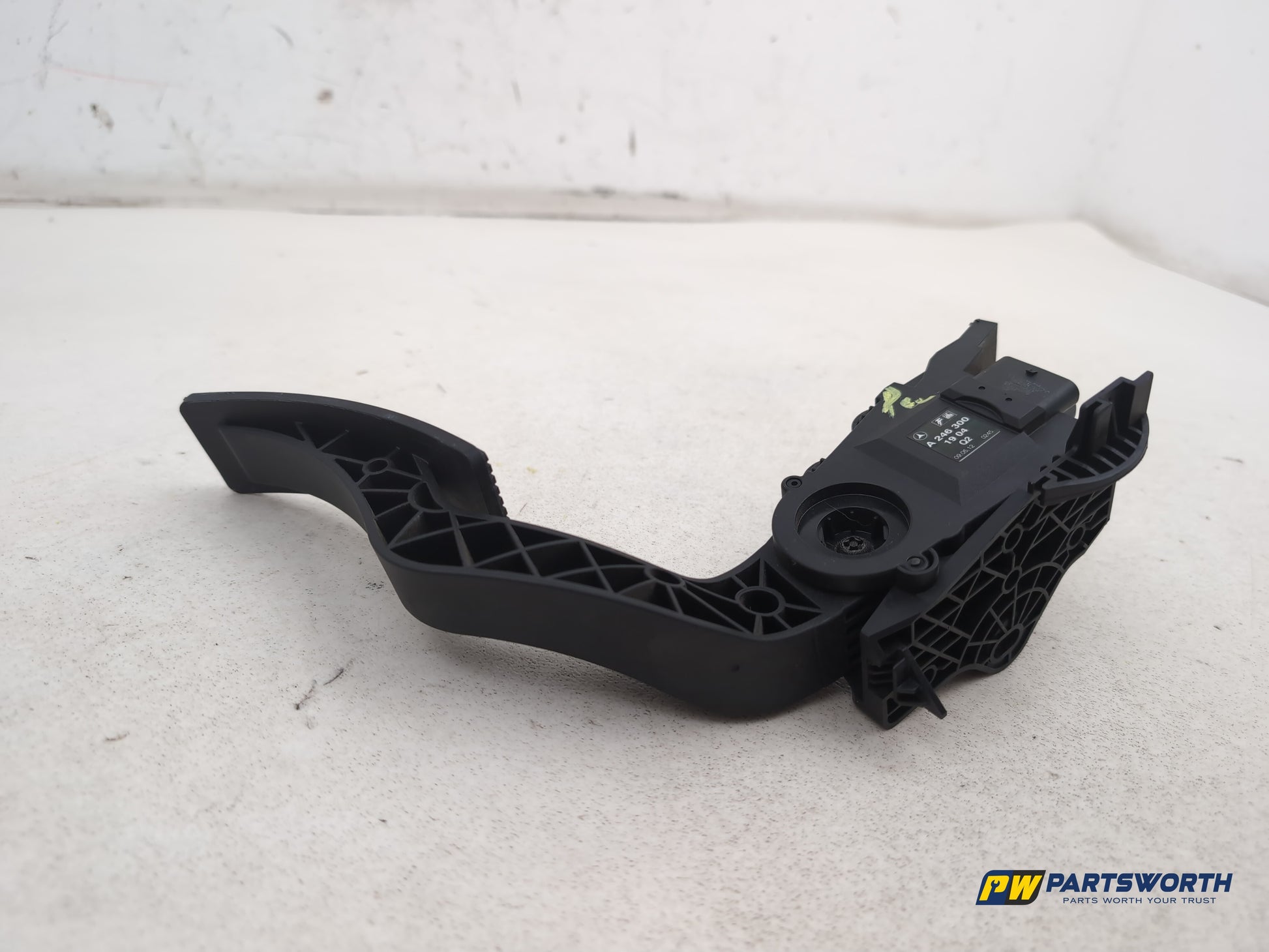 Mercedes-Benz B180 B-Class W246 Pedal Accelerator Throttle A2463001904 2011-2018 - photo 5