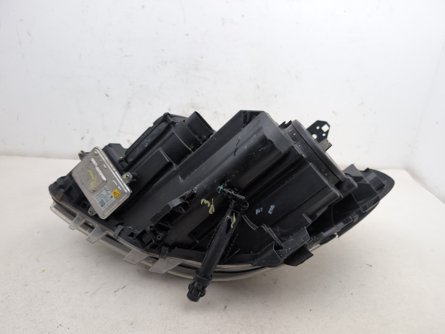 Mercedes-Benz B180 B-Class W246 Xenon Headlamp Rh Driver Side A2468207461 - photo 6