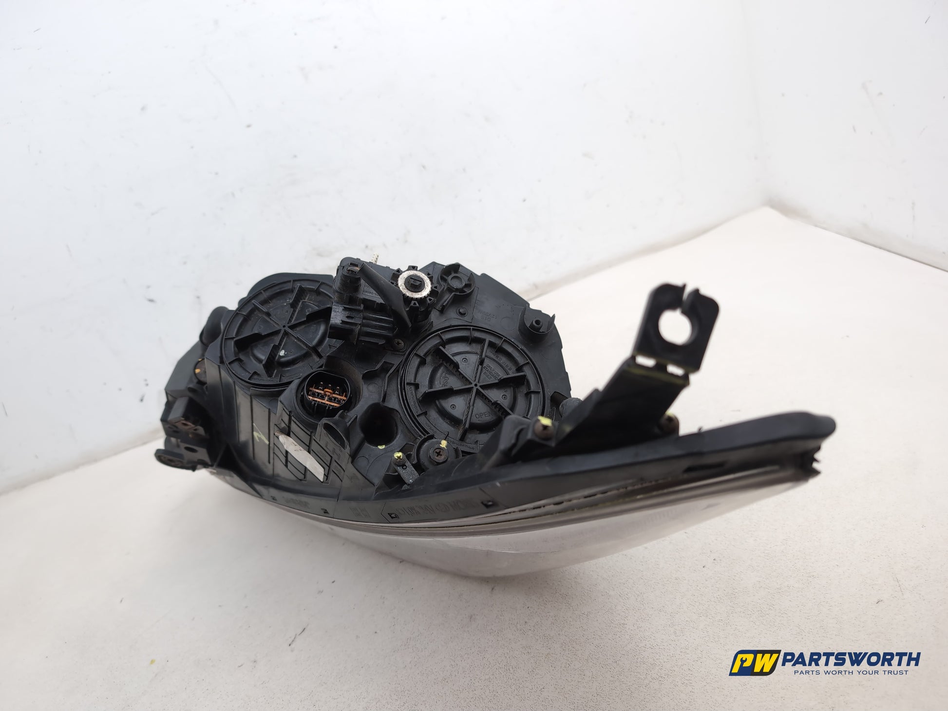 Headlamp LH 9