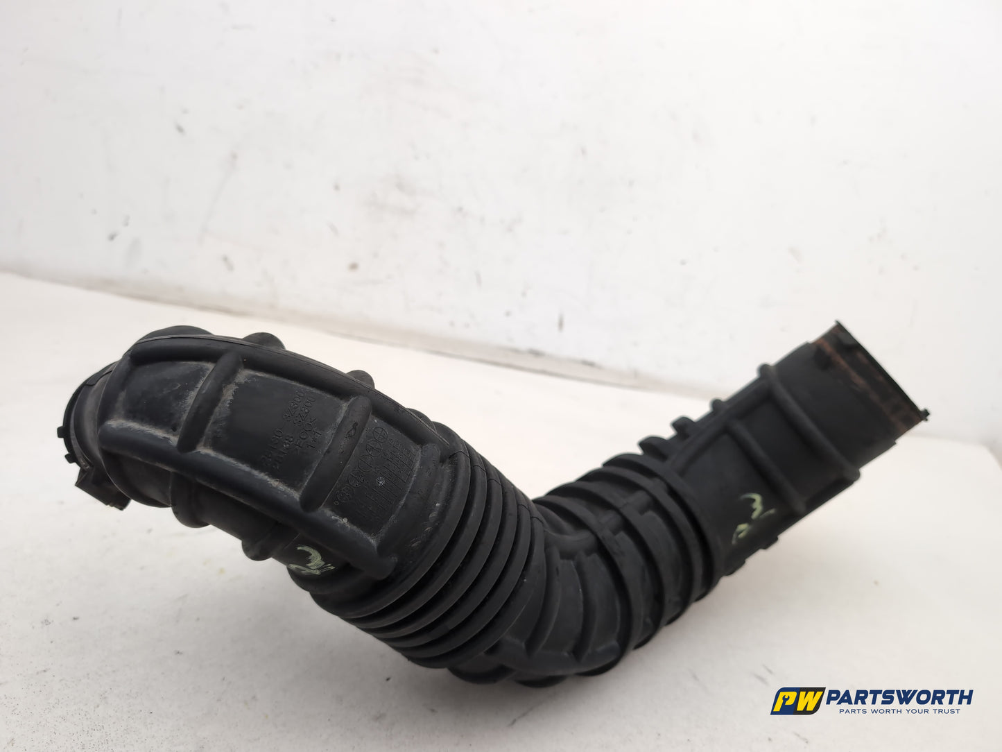 Hyundai I40 Style Blue Drive Crdi Air Intake Pipe 281303z300 2011-2019 - photo 6