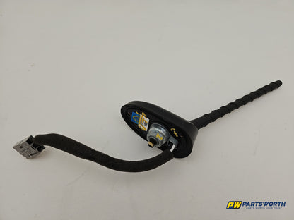 Hyundai I40 Style Blue Drive Crdi Roof Aerial Antenna 962103z500 2011-2019 - photo 5