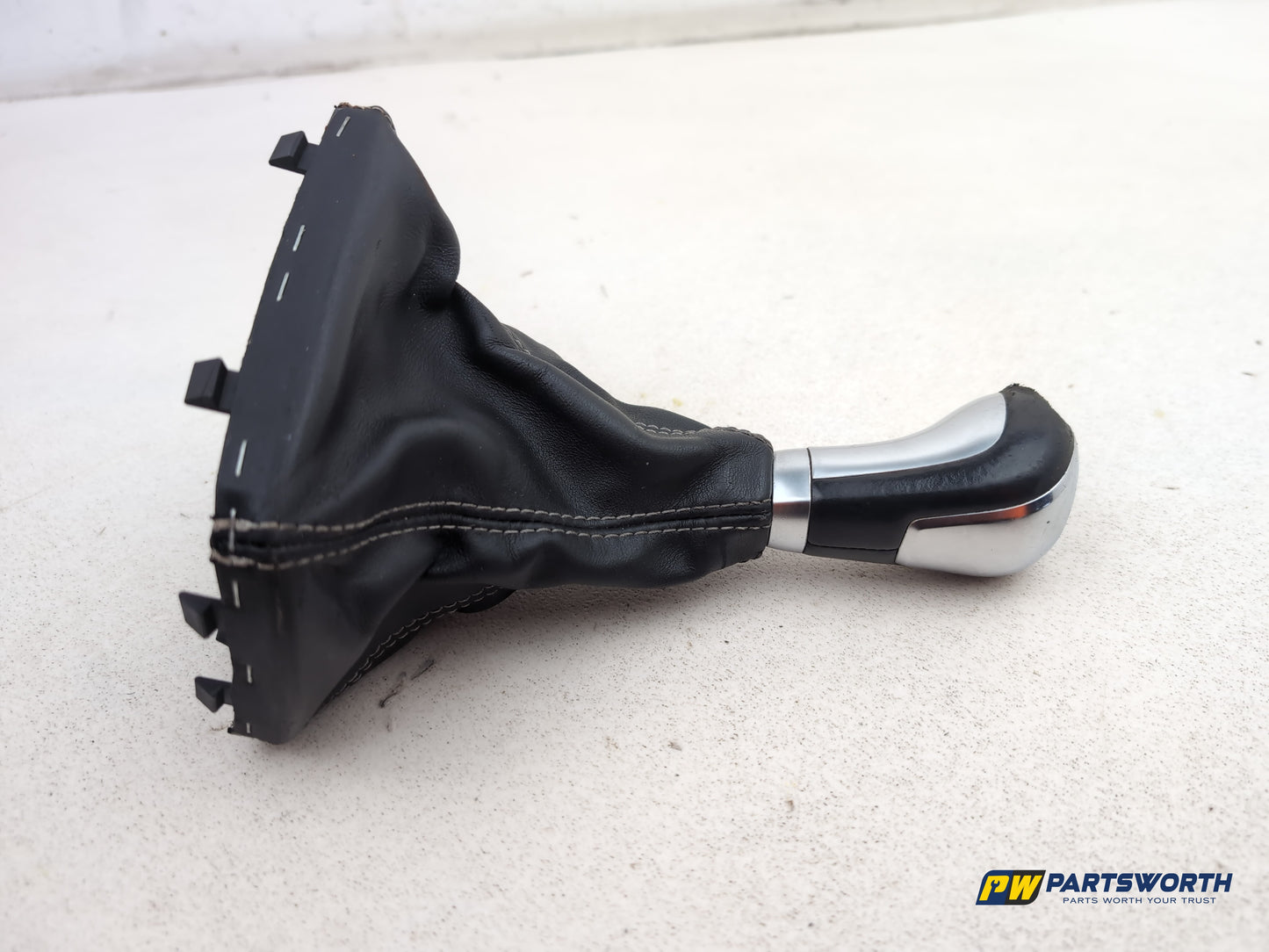 Mercedes-Benz B180 B-Class W246 Gear Lever And Gear Lever A2463641510 2011-2018 - photo 6