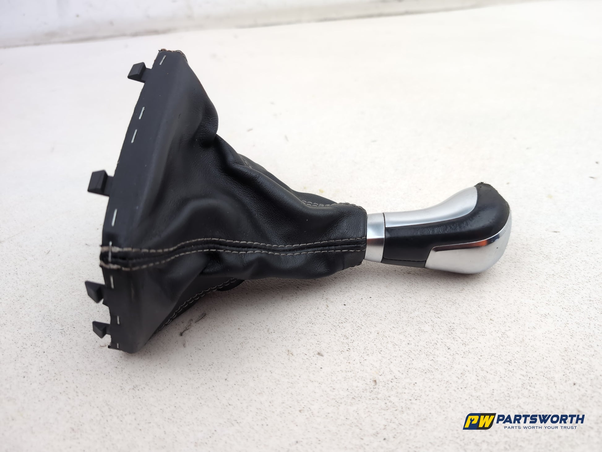 Mercedes-Benz B180 B-Class W246 Gear Lever And Gear Lever A2463641510 2011-2018 - photo 6