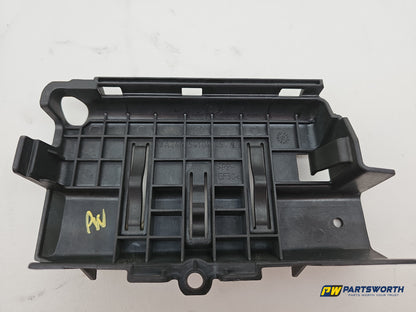 Mercedes-Benz B180 B-Class W246 Battery Cover Trim A2465410405 2011-2018 - photo 6
