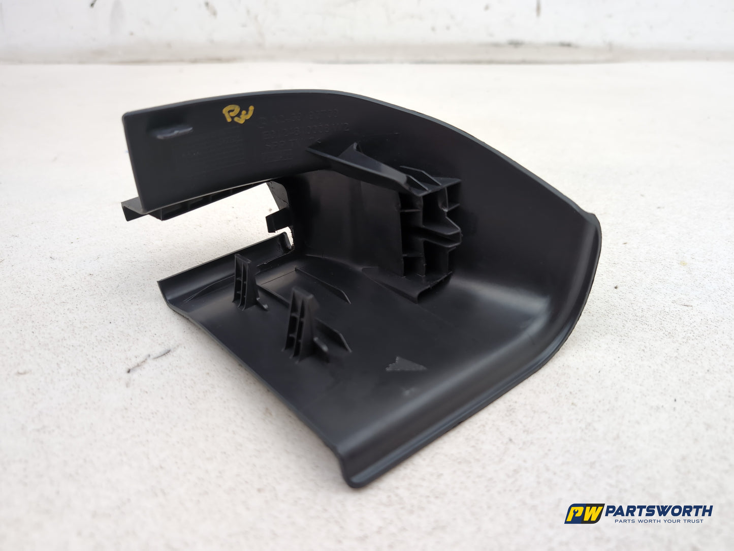 Mercedes-Benz B180 B-Class W246 Driver Side Front Seat Rail Trim A2469190700 - photo 6