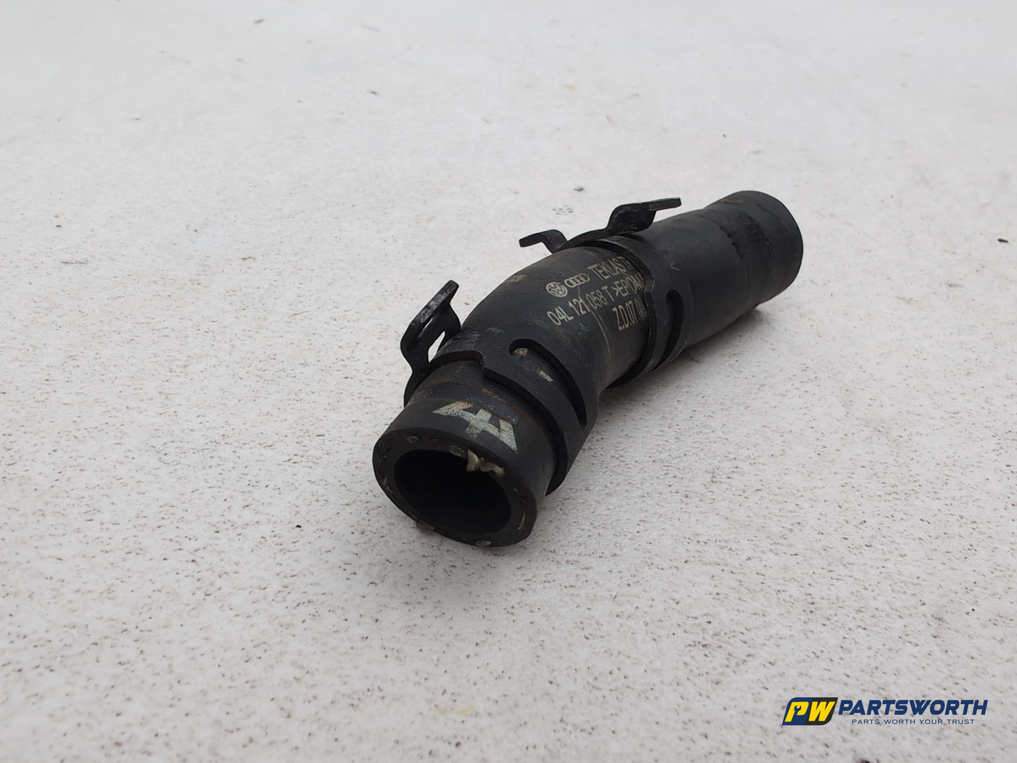 Audi A6 S Line Black Ed 2.0l Diesel Coolant Hose Pipe Line 04l121058t 2011-2018 - photo 6