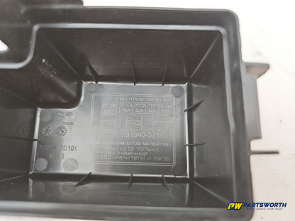 Hyundai I40 Style Blue Drive Crdi Fuse Relay Box 919403z160 2011-2019 - photo 6