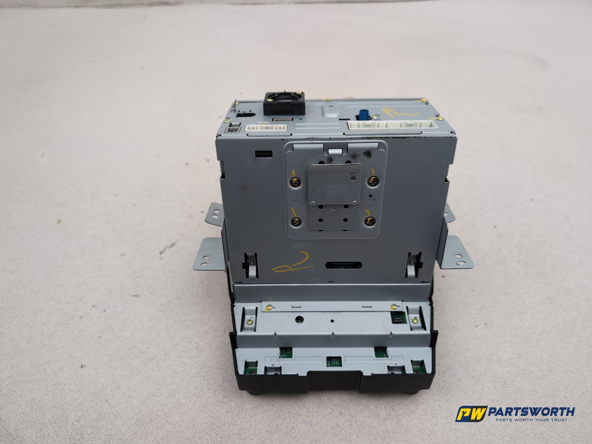 Radio With Display  6