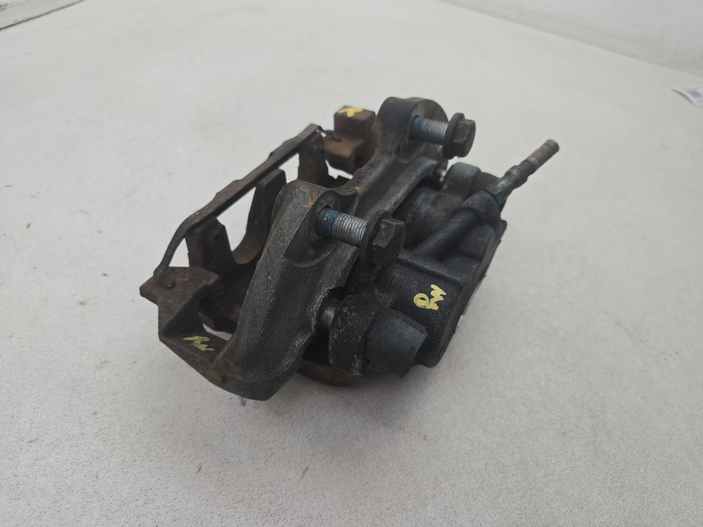 Mercedes R320 R-Class W251 Brake Caliper Front Rh Driver Side 2006-2013 - photo 2