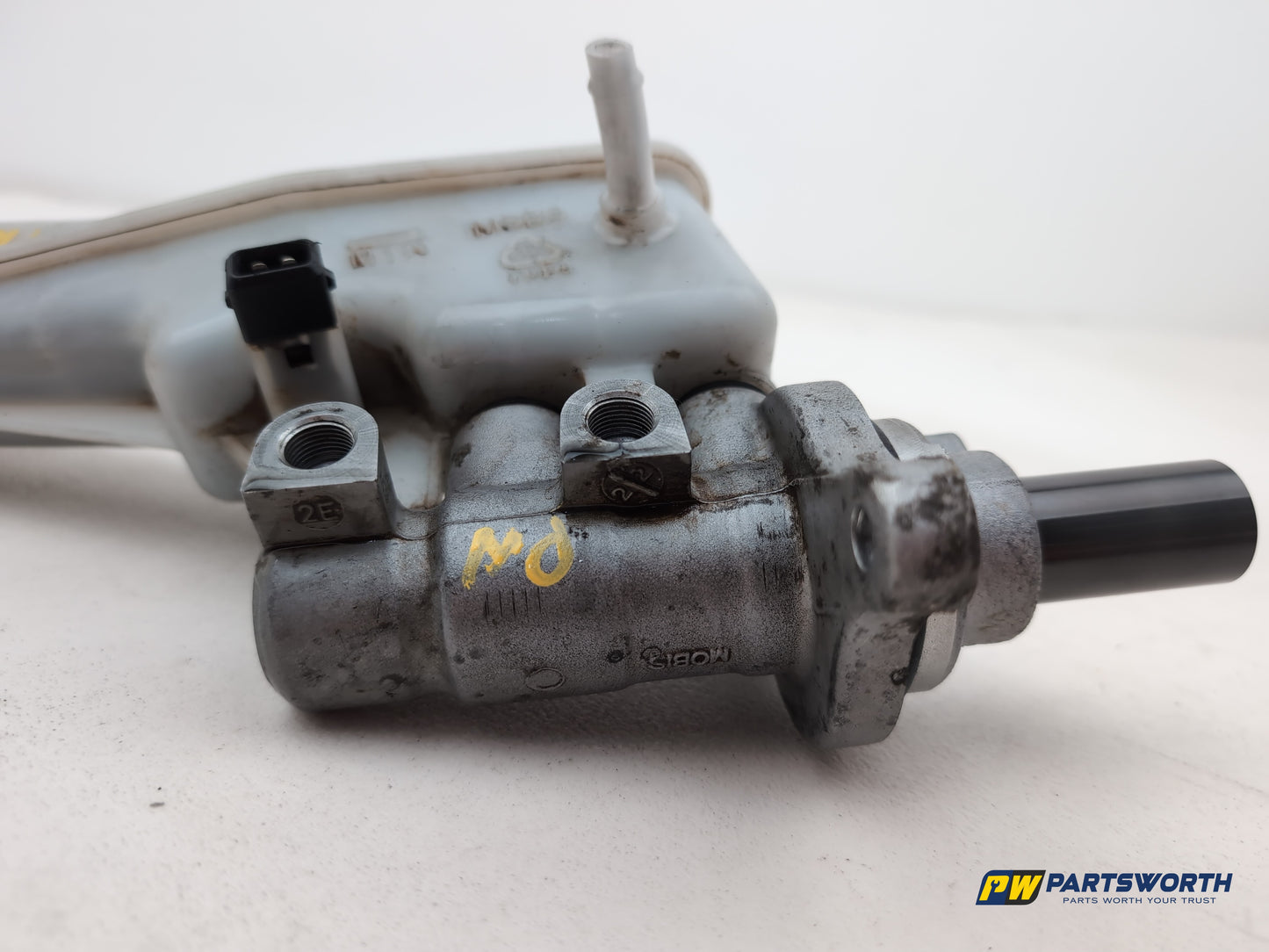 Brake Master Cylinder Assembly 6