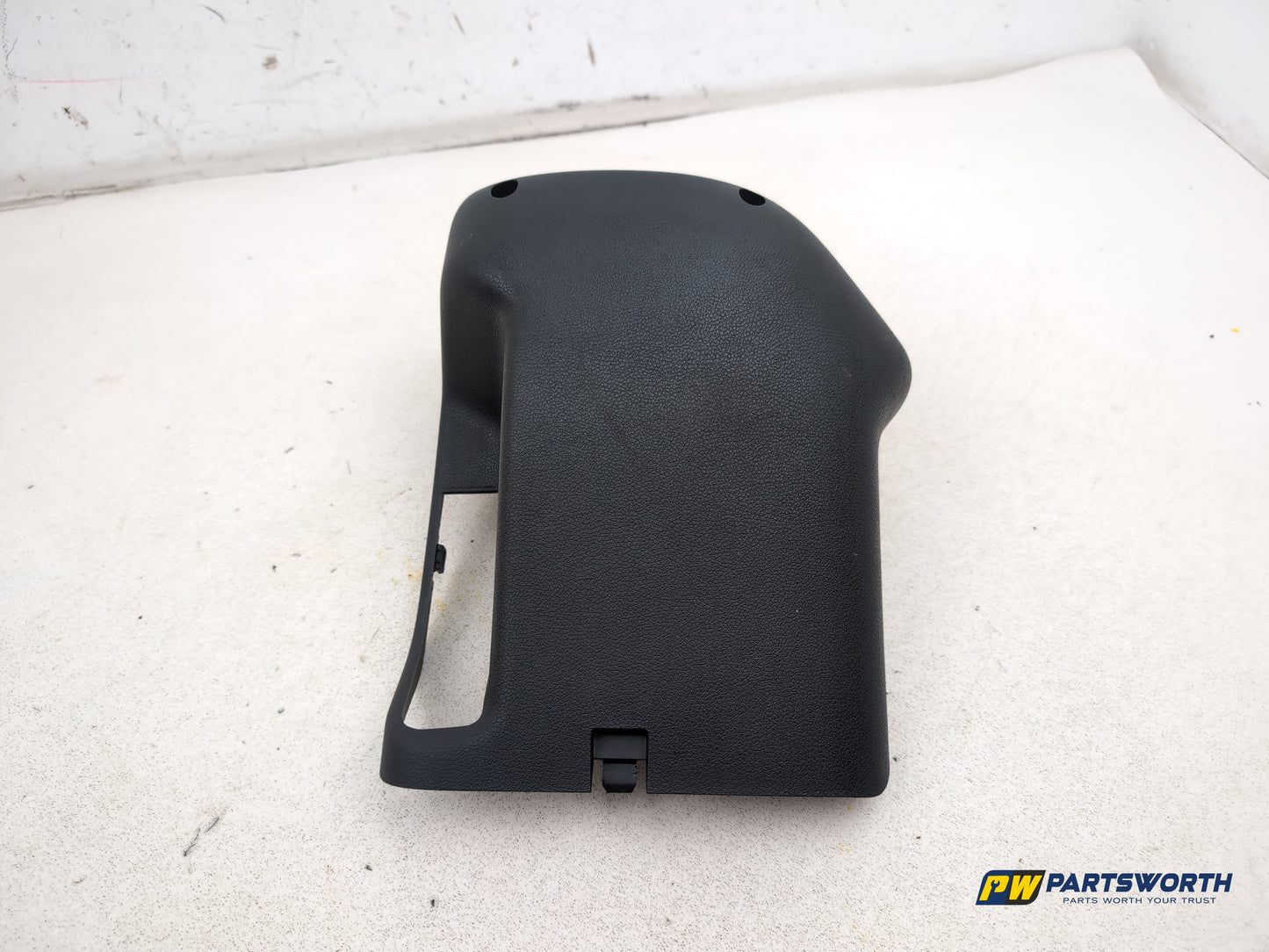 Steering Column Shroud Upper and Lower 6