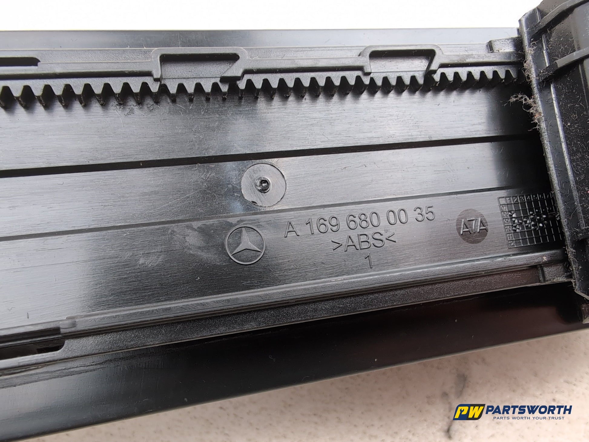 Centre Console Storage Tray 6