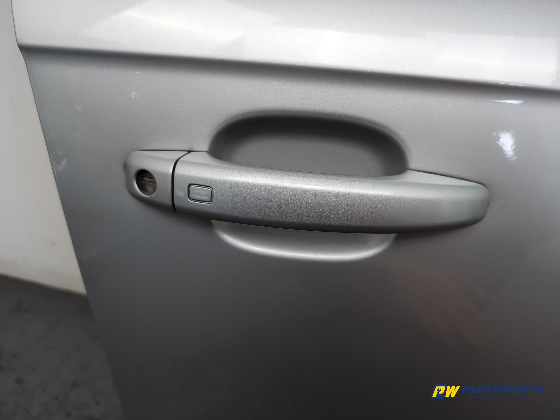 Door Front RH 5