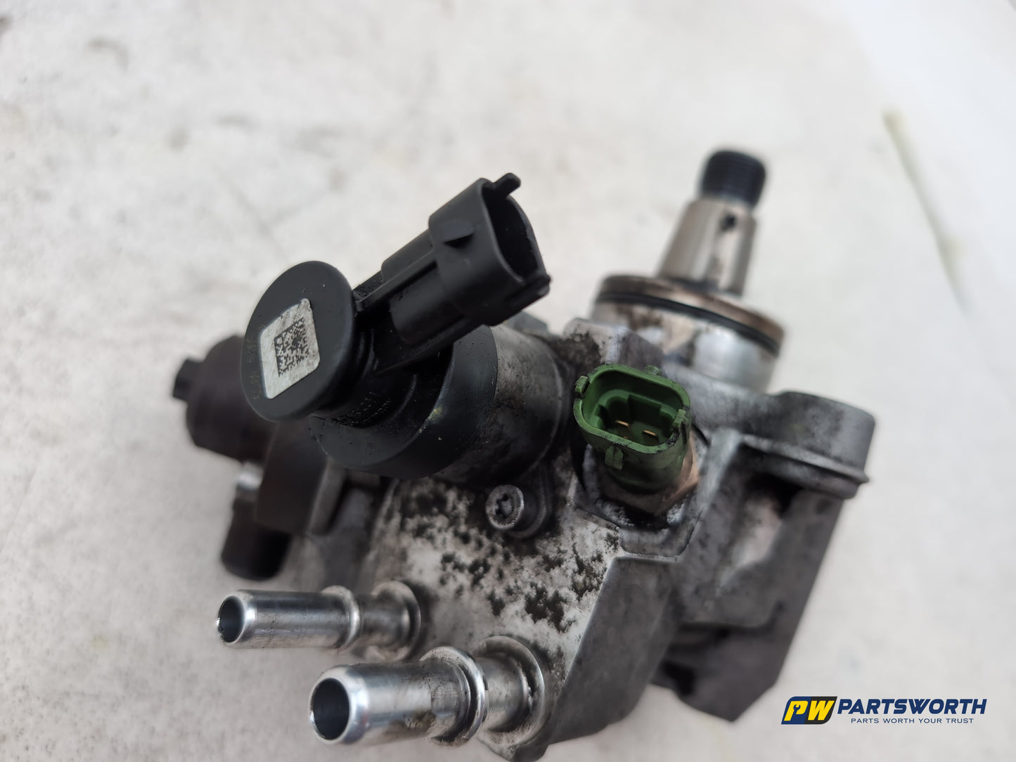 High pressure fuel pump 6