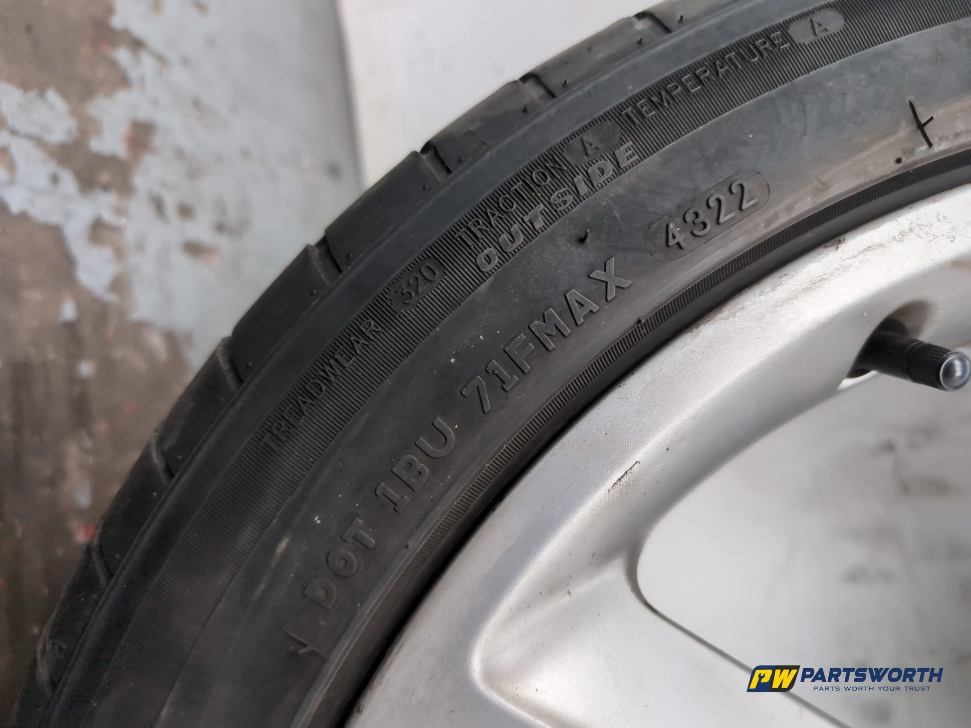 Wheel Road Alloy 6