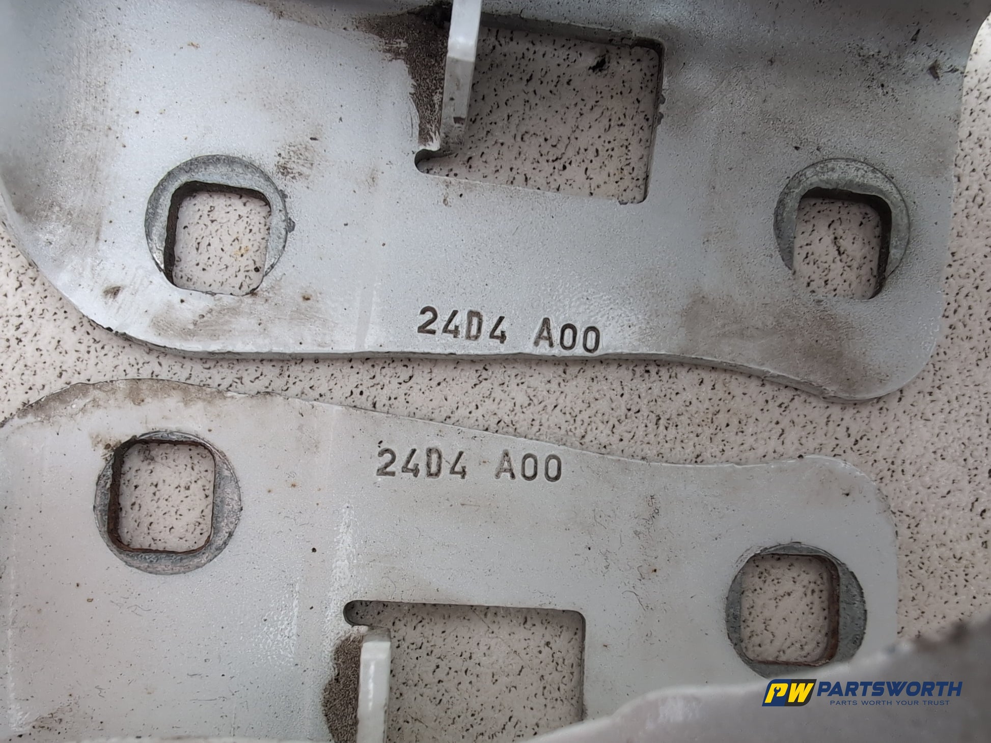 Bonnet Hinges 6