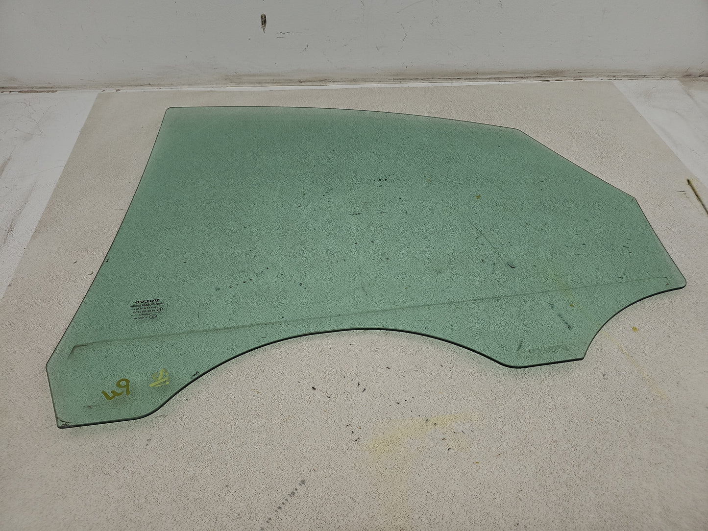 Door Glass Rear RH 5