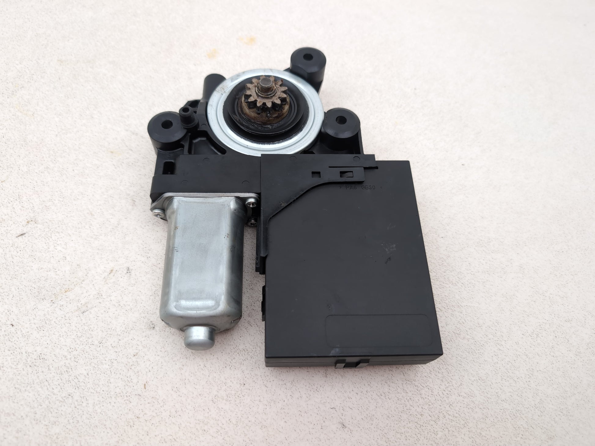 Right Front Window Motor 5