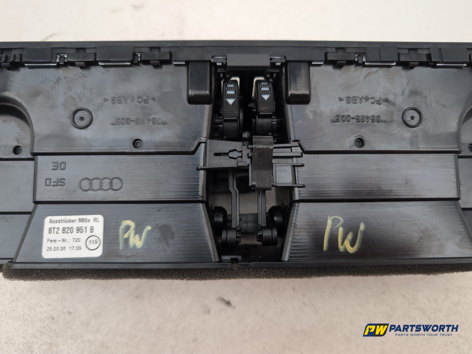 Dashboard Trim With Air Vent  5
