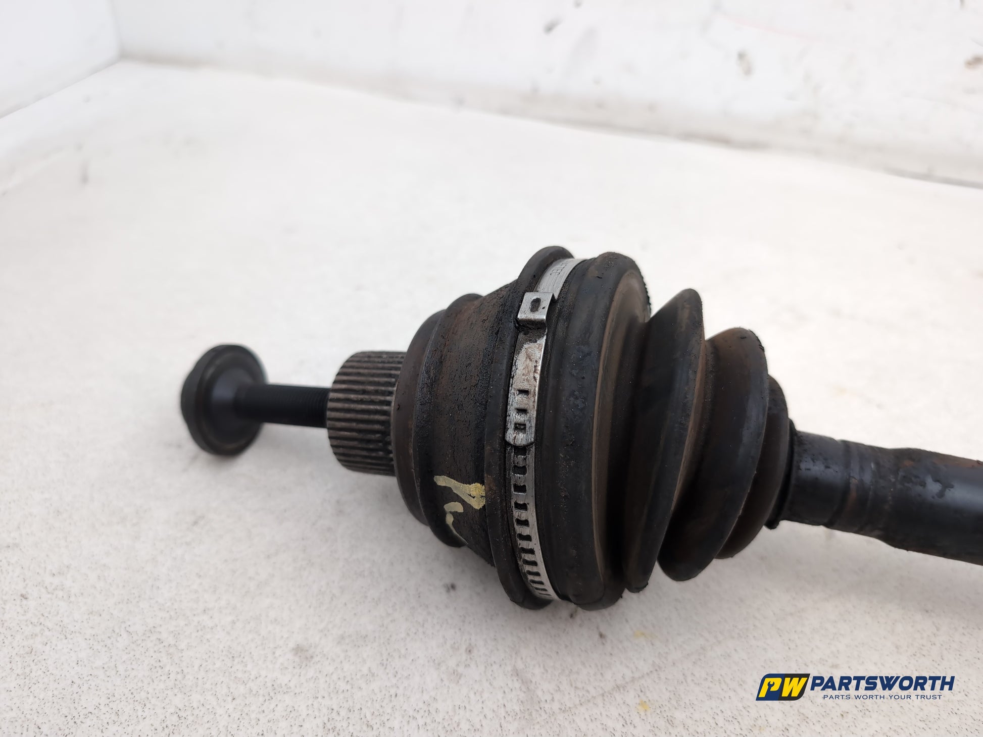 Driveshaft Front RH 5