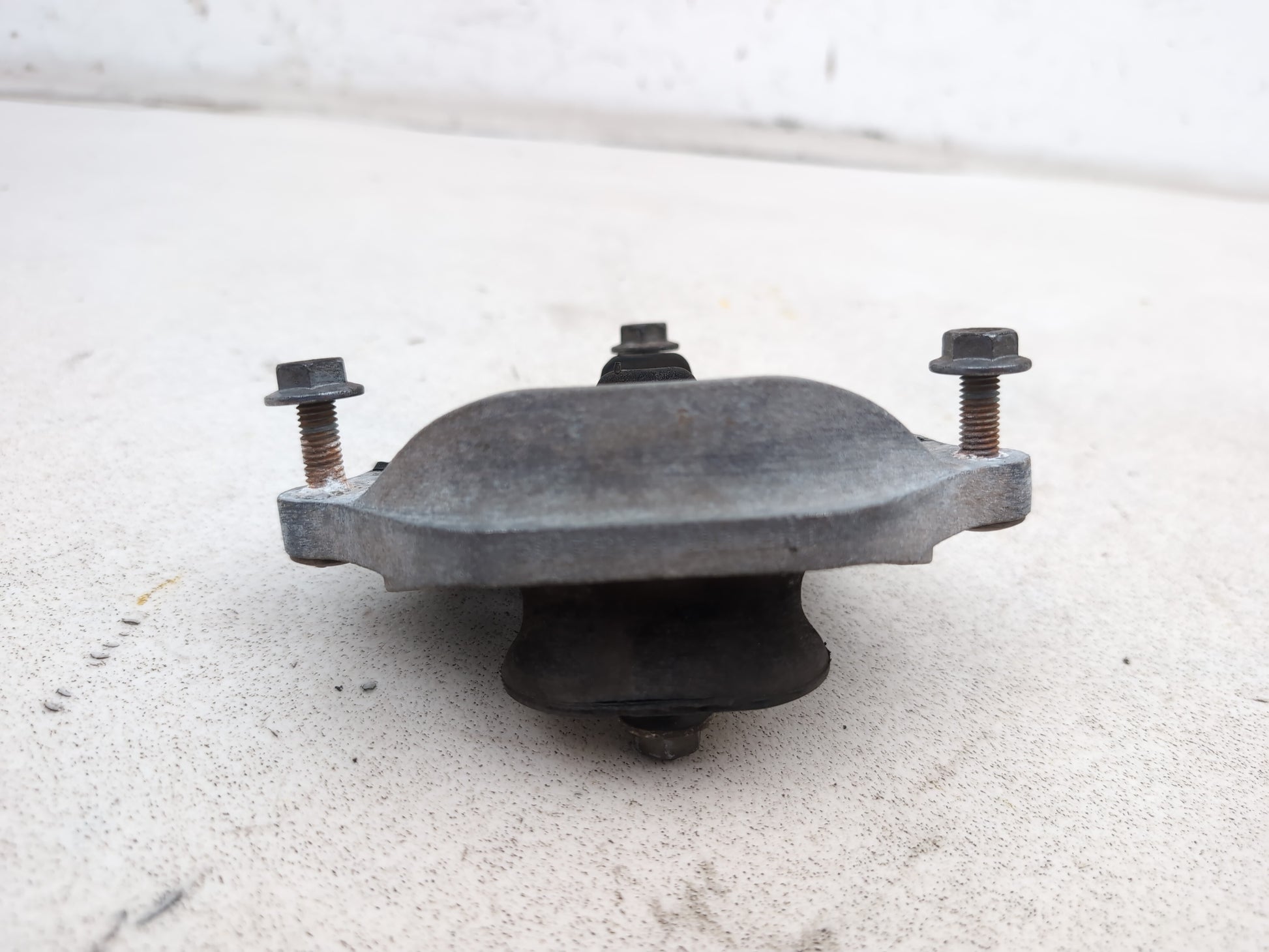 Transmission Mounting Bracket 5