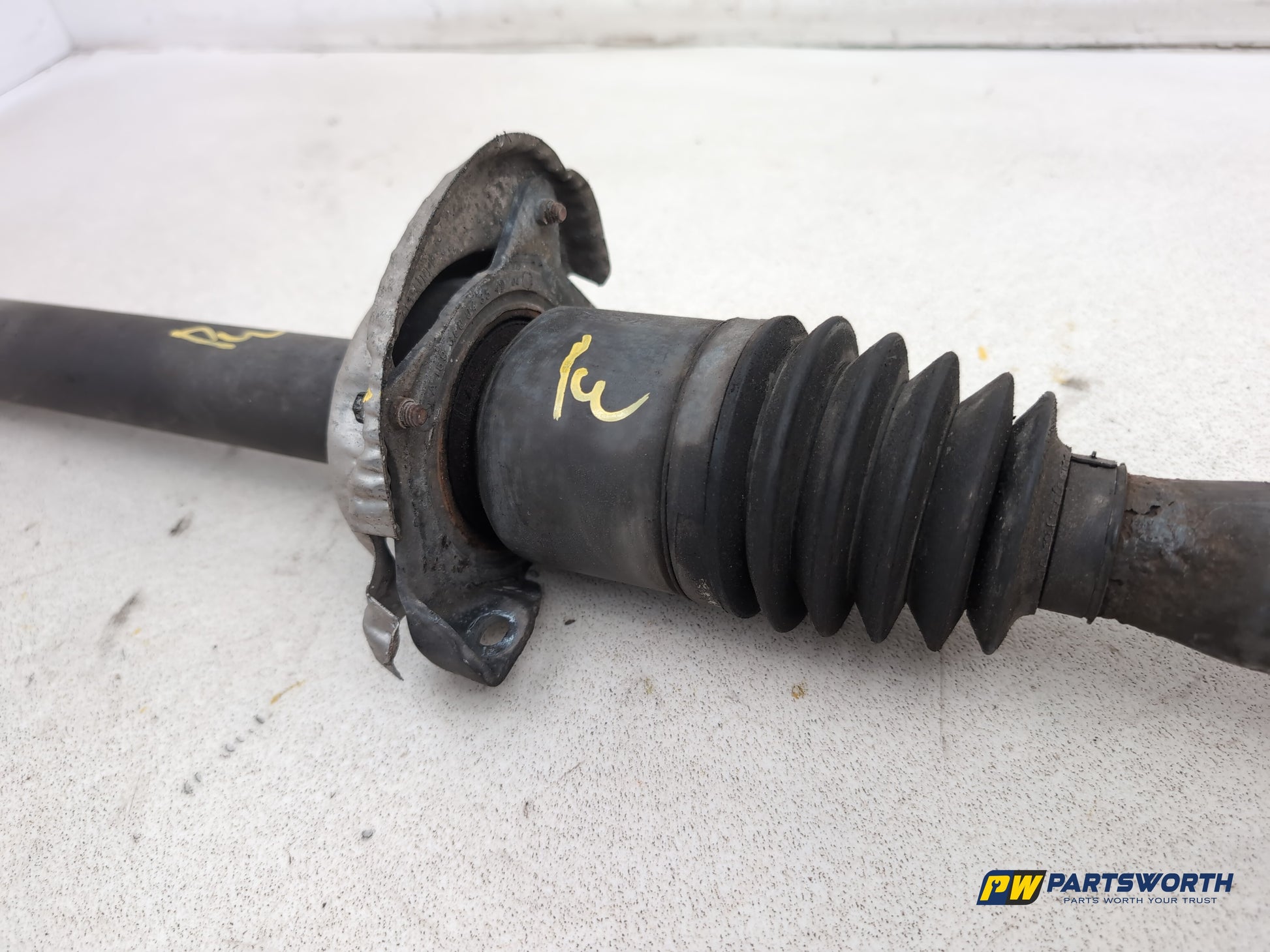 Driveshaft Front RH 5