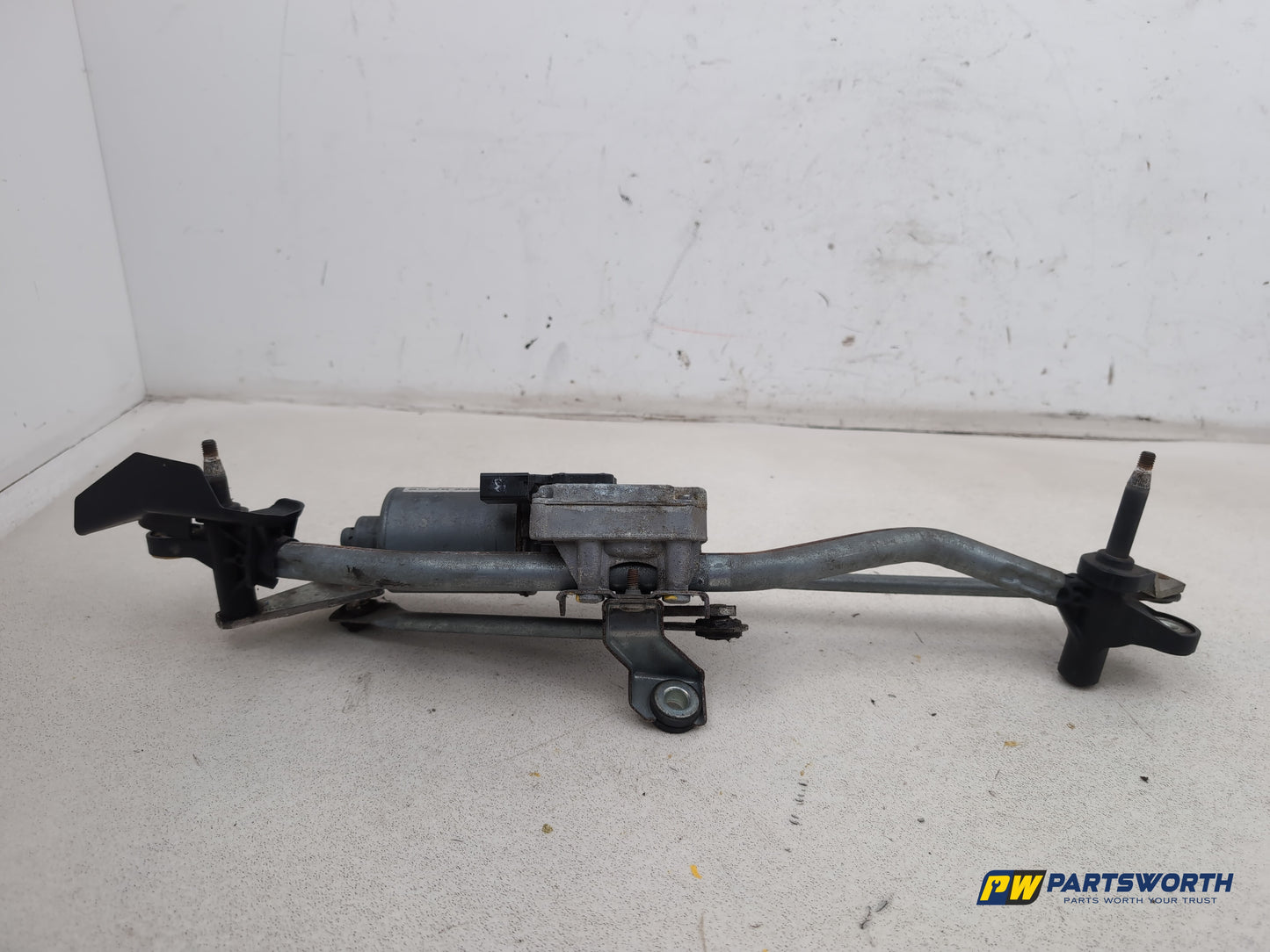 Front Wiper Motor & Mechanism / Linkage 5