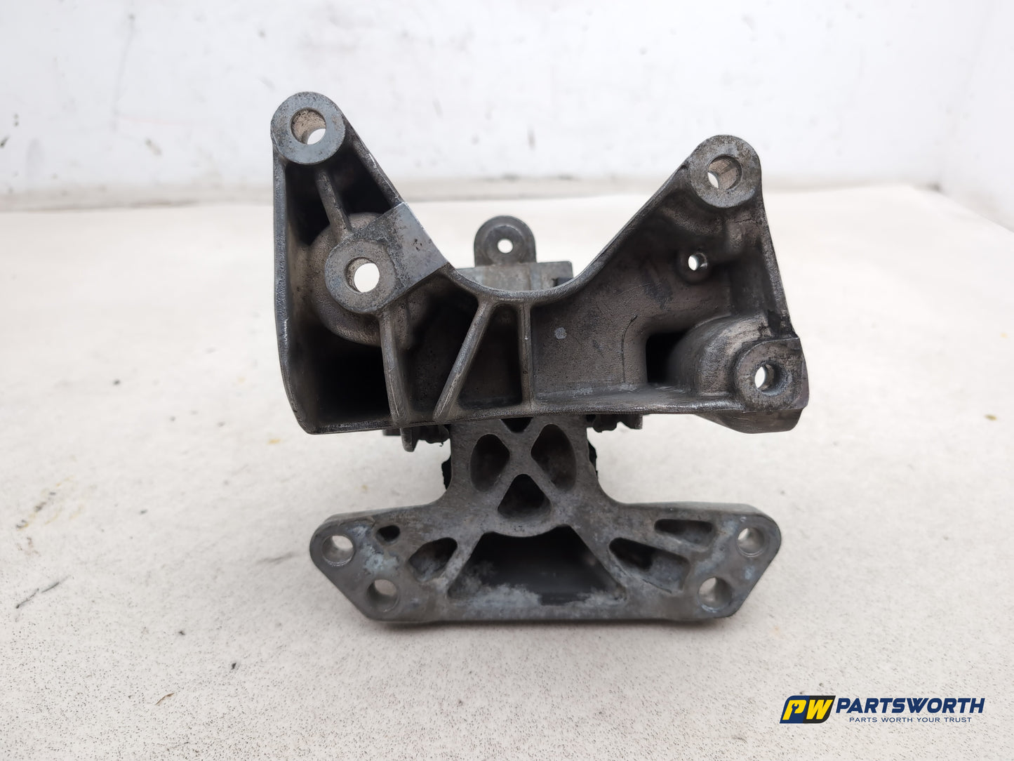 Engine Mounting Bracket 5