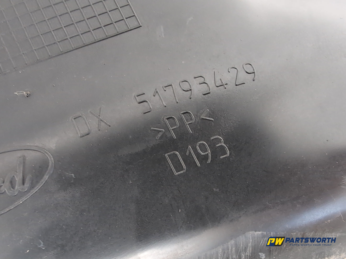 Moulding Wheel Arch Rear RH 5