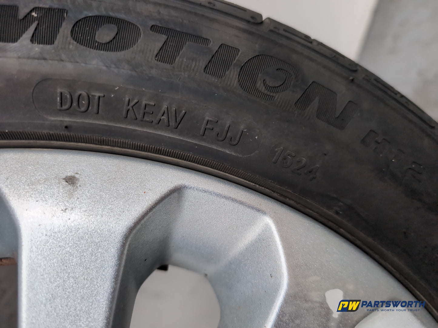 Wheel Road Alloy 5